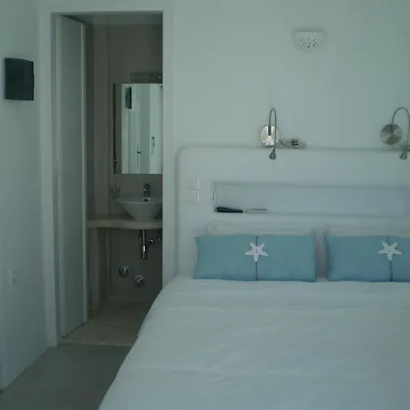 Eleftheria Veloudiou Tínos