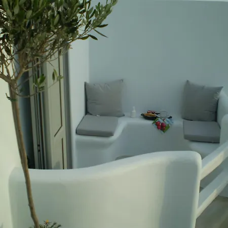 Eleftheria Veloudiou Tínos