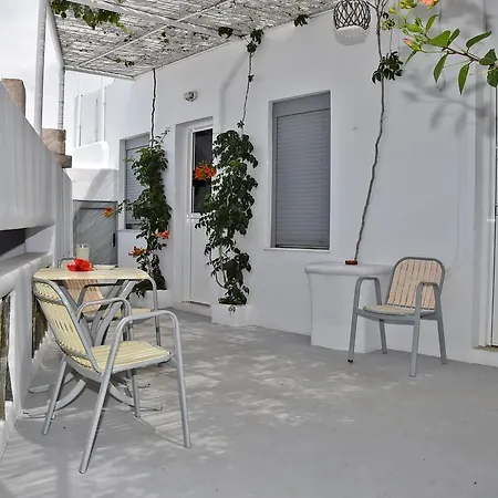 Eleftheria Veloudiou Tínos