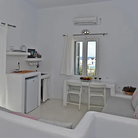 Gasthuis Eleftheria Veloudiou Tínos