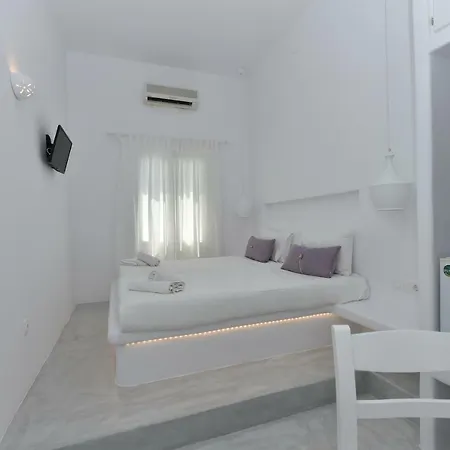 Gasthuis Eleftheria Veloudiou Tínos