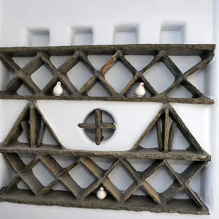 Eleftheria Veloudiou 3*